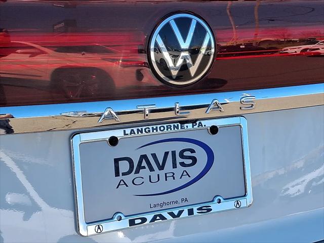 2025 Volkswagen Atlas Cross Sport 2.0T SE w/Technology
