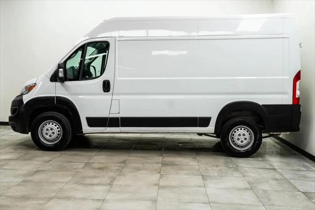 2024 Ram ProMaster 2500 Cargo Van Tradesman High Roof 136" WB w/Pass Seat