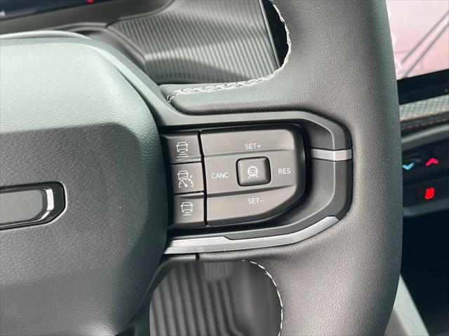 2026 Jeep Cherokee Overland 4x4