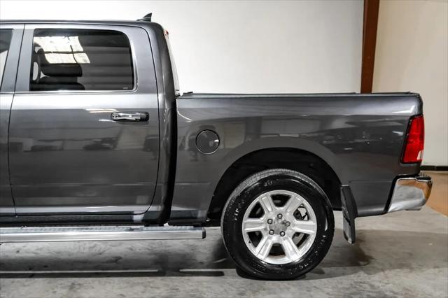 2017 Ram 1500 Lone Star Silver Crew Cab 4x2 5'7" Box