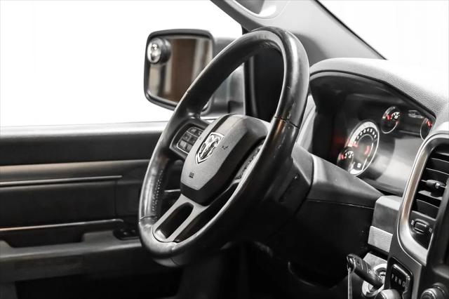 2017 Ram 1500 Lone Star Silver Crew Cab 4x2 5'7" Box