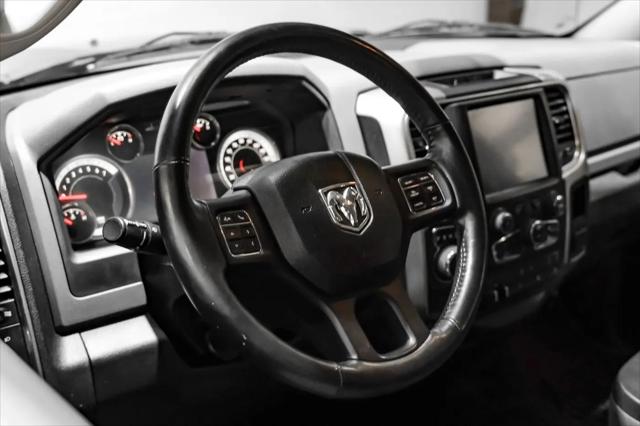 2017 Ram 1500 Lone Star Silver Crew Cab 4x2 5'7" Box
