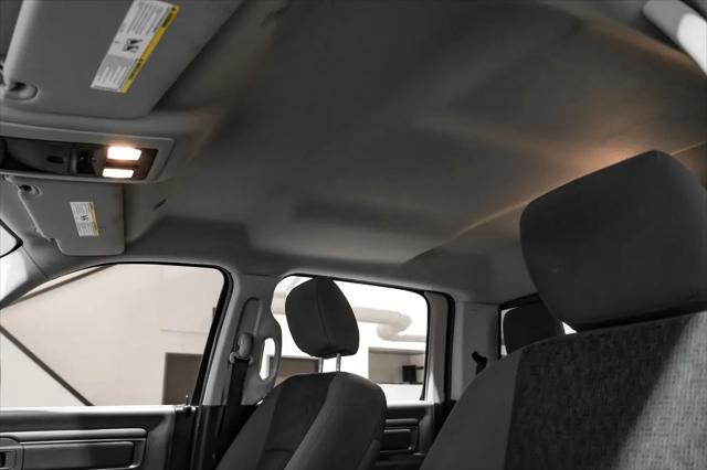 2017 Ram 1500 Lone Star Silver Crew Cab 4x2 5'7" Box