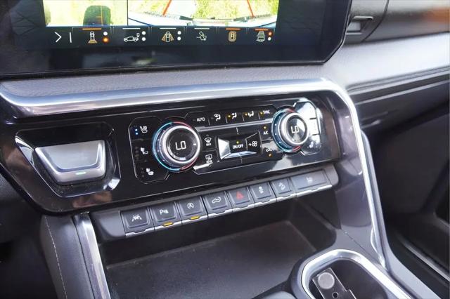 2024 GMC Sierra 1500 4WD Crew Cab Short Box Denali