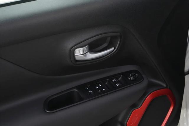 2023 Jeep Renegade Trailhawk 4x4