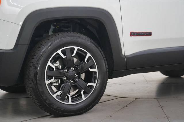 2023 Jeep Renegade Trailhawk 4x4