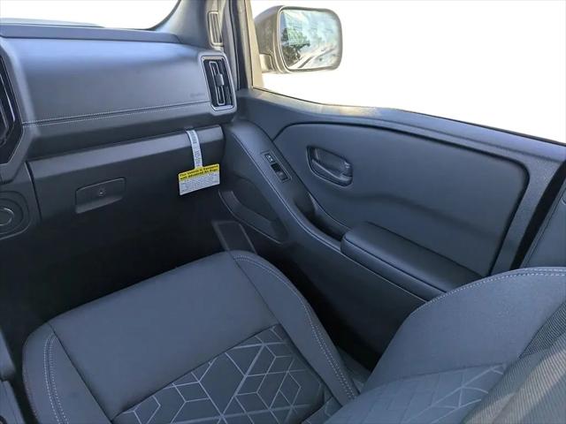 2026 Nissan Frontier Crew Cab SV 4x2