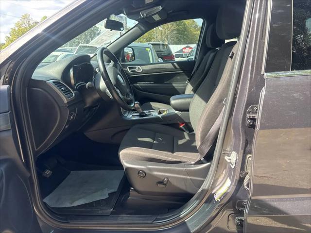 2021 Jeep Grand Cherokee Laredo E 4x2