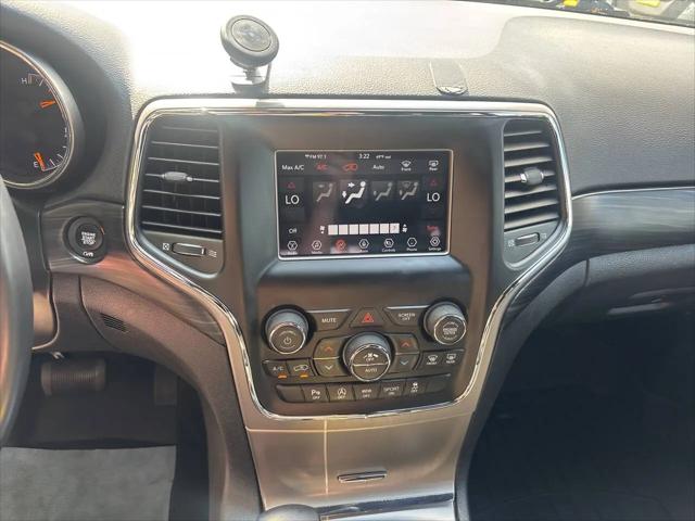 2021 Jeep Grand Cherokee Laredo E 4x2