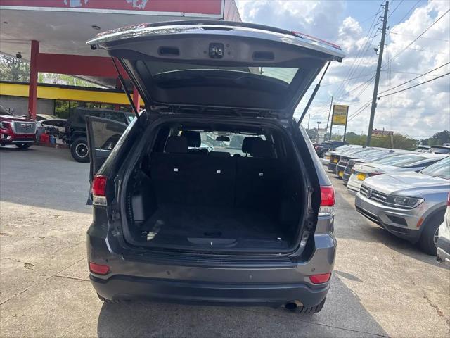 2021 Jeep Grand Cherokee Laredo E 4x2