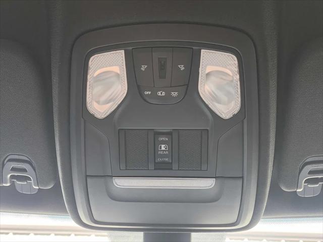 2019 Ram 1500 Big Horn/Lone Star Crew Cab 4x2 5'7" Box