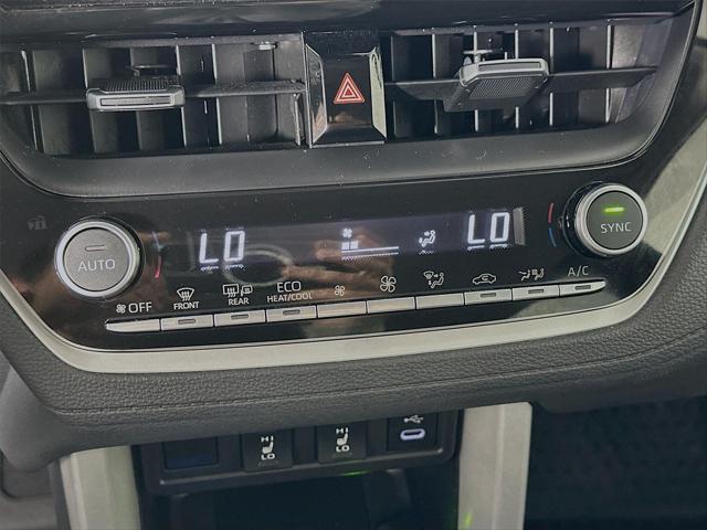 2025 Toyota Corolla Cross XLE