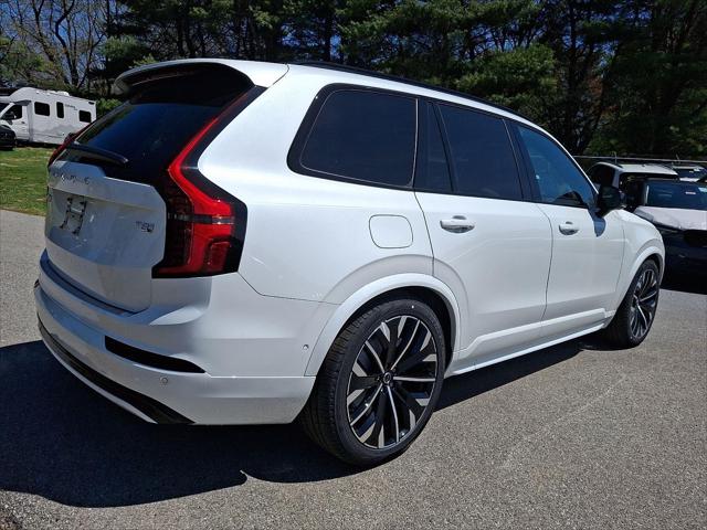 2026 Volvo XC90 Plug-In Hybrid Ultra Dark Theme, T8 AWD, Electric/Gasoline, 6 Seats