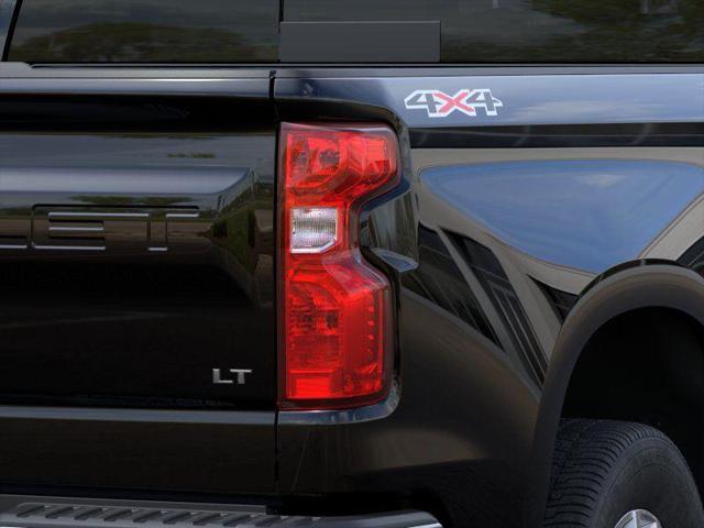 2026 Chevrolet Silverado 1500 4WD Crew Cab Standard Bed LT