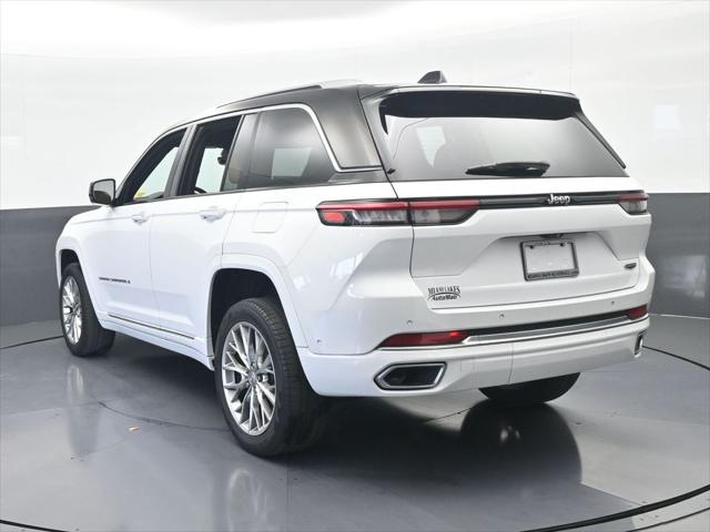 2022 Jeep Grand Cherokee Summit 4x2