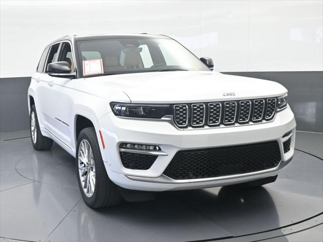 2022 Jeep Grand Cherokee Summit 4x2