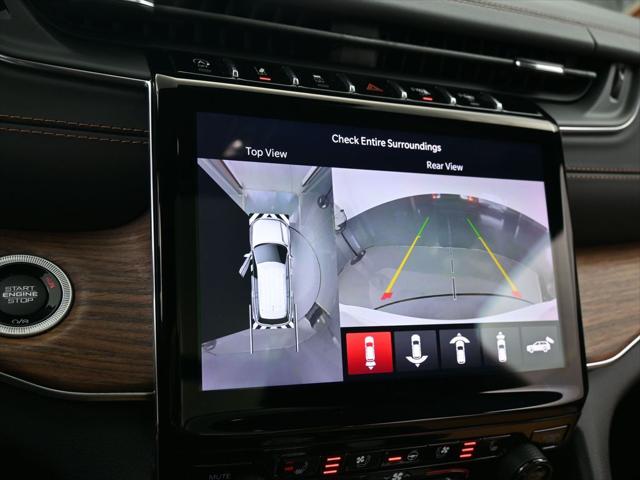 2022 Jeep Grand Cherokee Summit 4x2