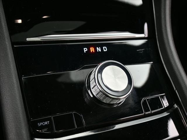 2022 Jeep Grand Cherokee Summit 4x2