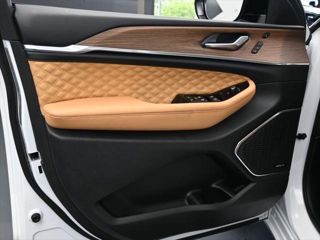 2022 Jeep Grand Cherokee Summit 4x2