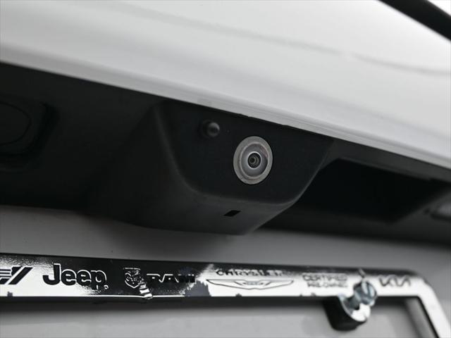 2022 Jeep Grand Cherokee Summit 4x2