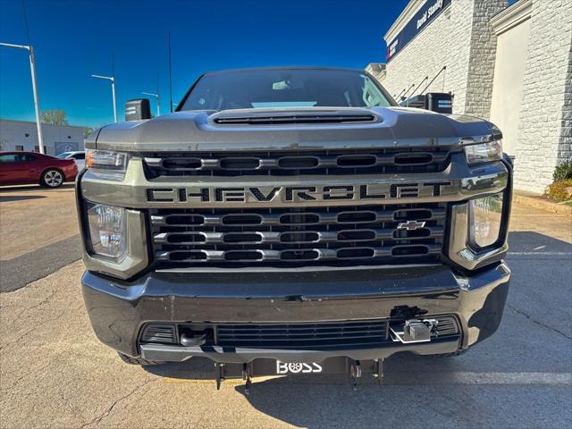 2023 Chevrolet Silverado 2500HD 4WD Crew Cab Standard Bed Custom