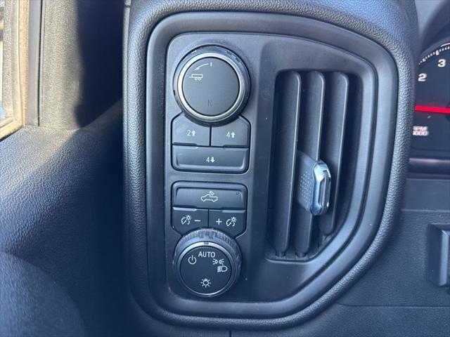 2023 Chevrolet Silverado 2500HD 4WD Crew Cab Standard Bed Custom