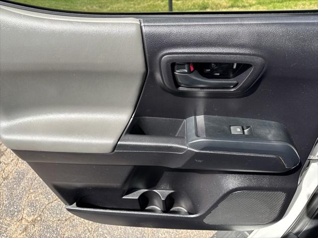 2020 Toyota Tacoma SR V6
