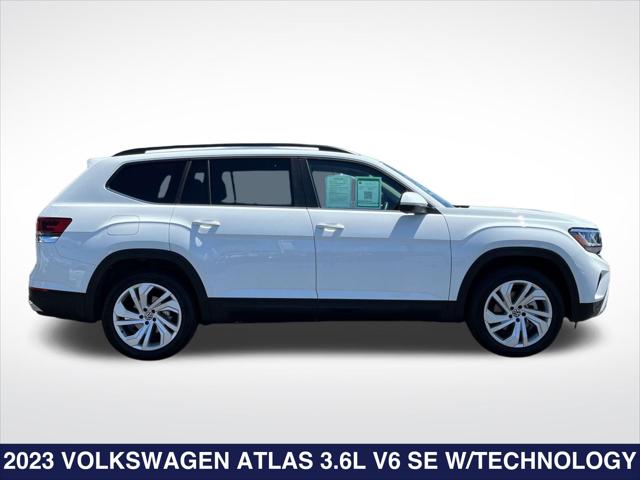 2023 Volkswagen Atlas 3.6L V6 SE w/Technology