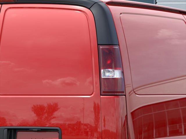2026 GMC Savana Cargo 2500 Regular Wheelbase, Work Van, RWD