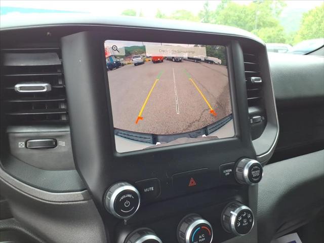2022 Ram 1500 Tradesman Quad Cab 4x4 64 Box