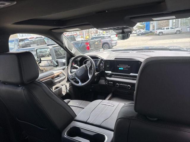 2026 Chevrolet Silverado 2500HD Crew Cab, Standard Bed, High Country, 4WD