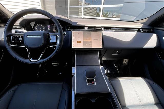 2026 Land Rover Range Rover Velar P250 Dynamic SE