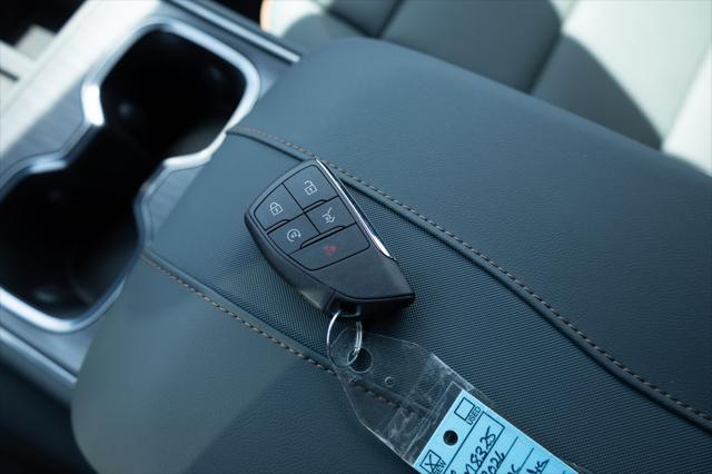 2026 GMC Acadia AT4 AWD