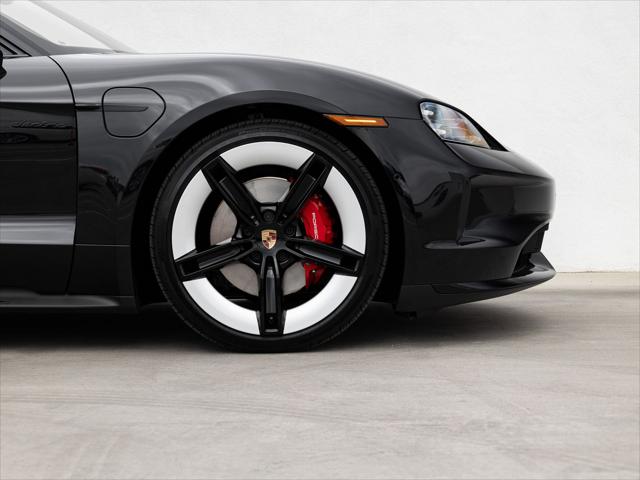 2026 Porsche Taycan 4S