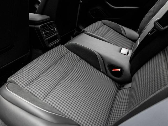 2026 Porsche Taycan 4S