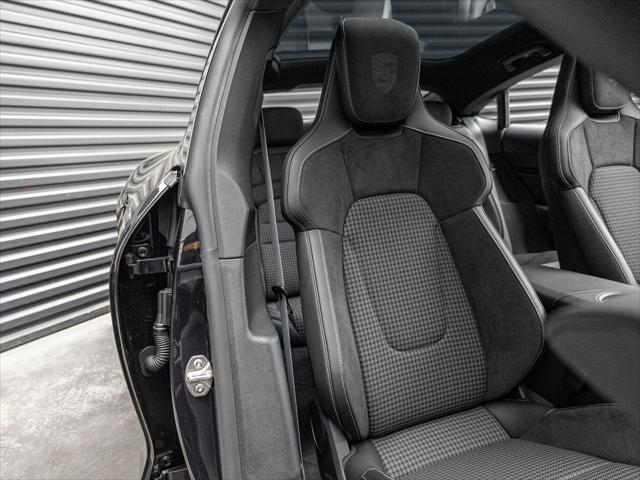 2026 Porsche Taycan 4S