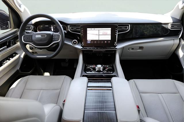 2023 Jeep Wagoneer Series III 4x4