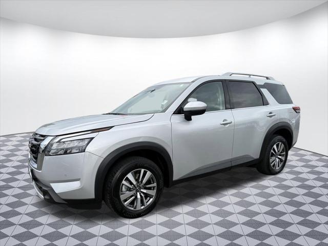 Used 2025 Nissan Pathfinder SL 4WD For Sale in Bellingham, WA