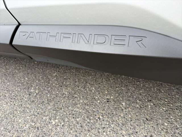 Used 2025 Nissan Pathfinder SL 4WD For Sale in Bellingham, WA