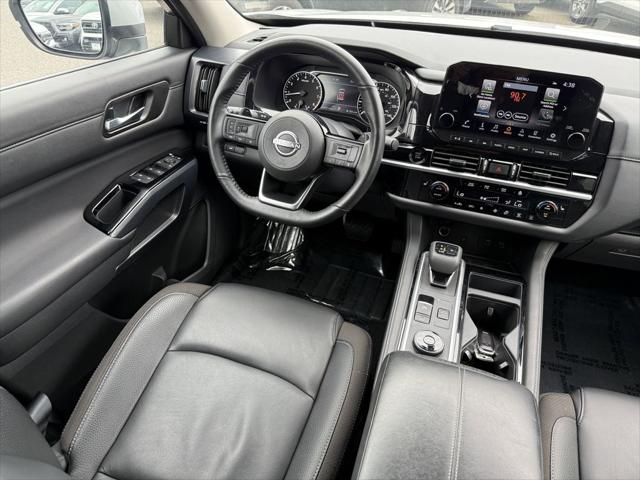 Used 2025 Nissan Pathfinder SL 4WD For Sale in Bellingham, WA