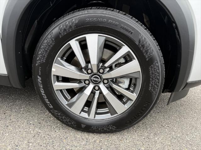 Used 2025 Nissan Pathfinder SL 4WD For Sale in Bellingham, WA