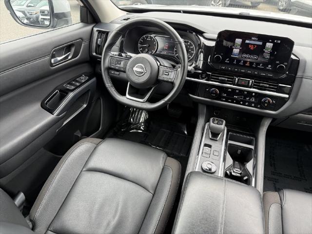 Used 2025 Nissan Pathfinder SL 4WD For Sale in Bellingham, WA