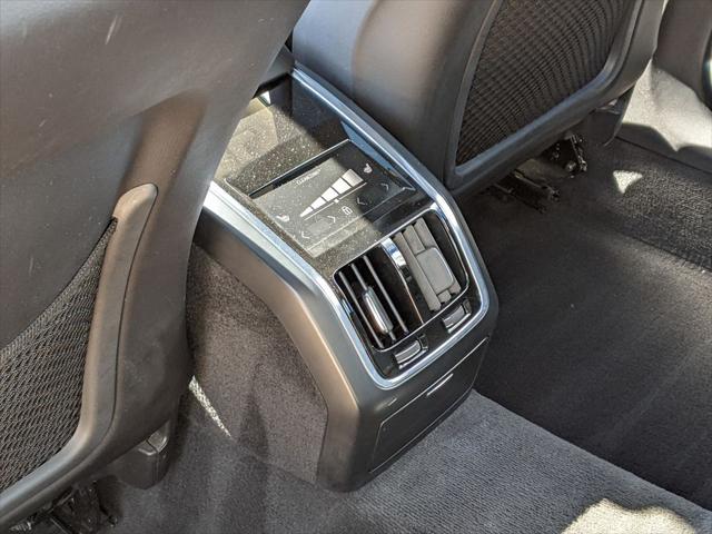 2023 Volvo S90 B6 Ultimate