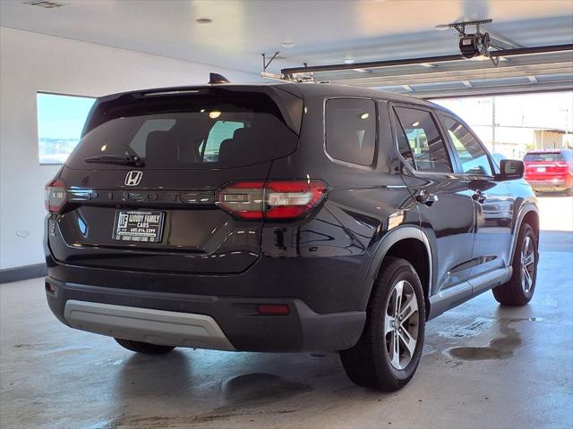 2023 Honda Pilot 2WD EX-L 7 Passenger