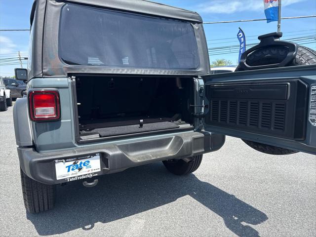 2025 Jeep Wrangler 4-Door Sport 4x4