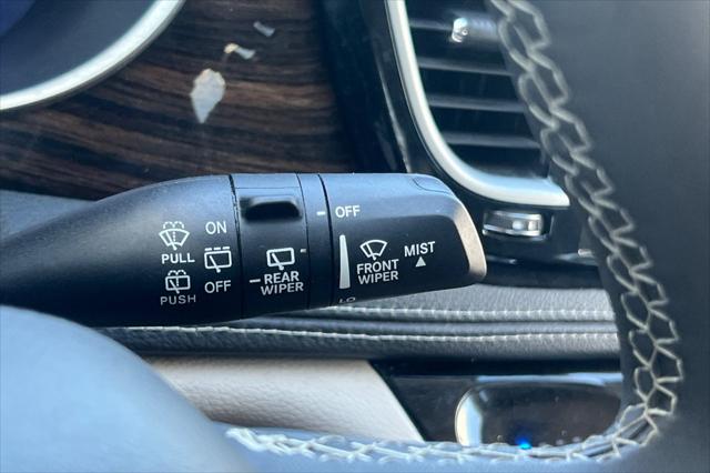 2023 Chrysler Pacifica Hybrid Limited