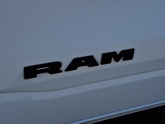 2023 Ram 1500 Big Horn Crew Cab 4x4 5'7" Box