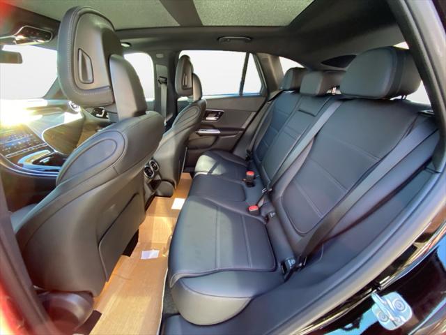 2026 Mercedes-Benz GLC Unknown