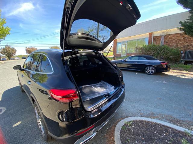 2026 Mercedes-Benz GLC Unknown