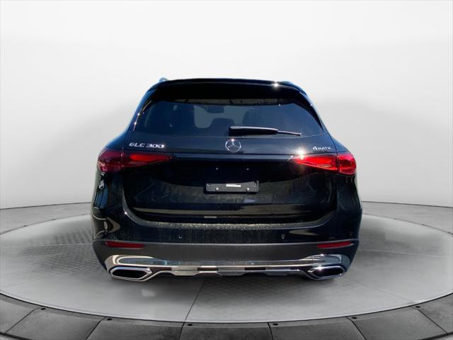 2026 Mercedes-Benz GLC Unknown